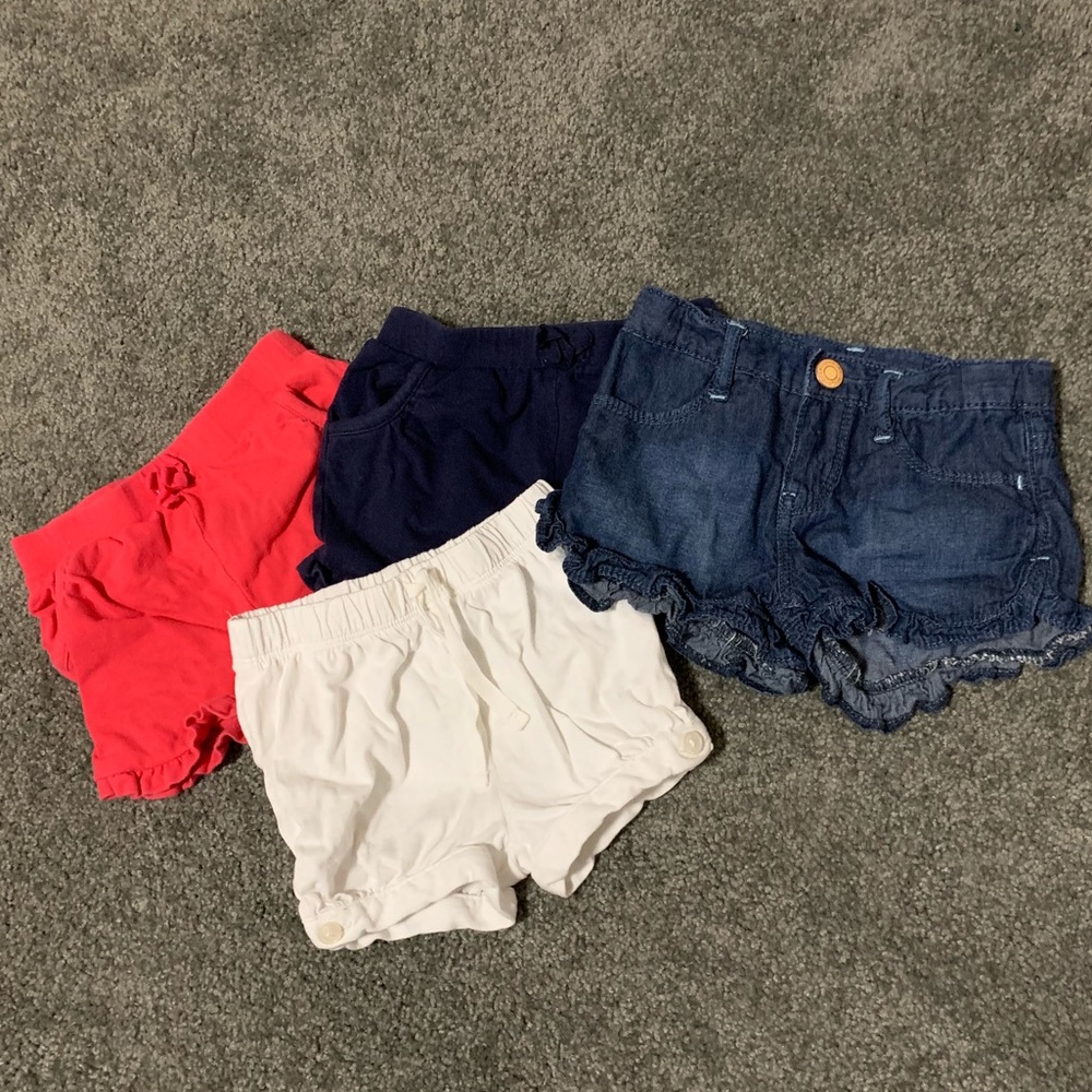 Gap shorts bundle 2T